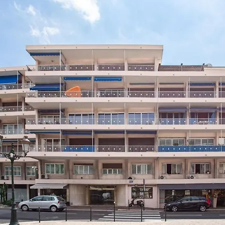 Διαμέρισμα Charming Furnished With A Balcony In A Quiet Area *